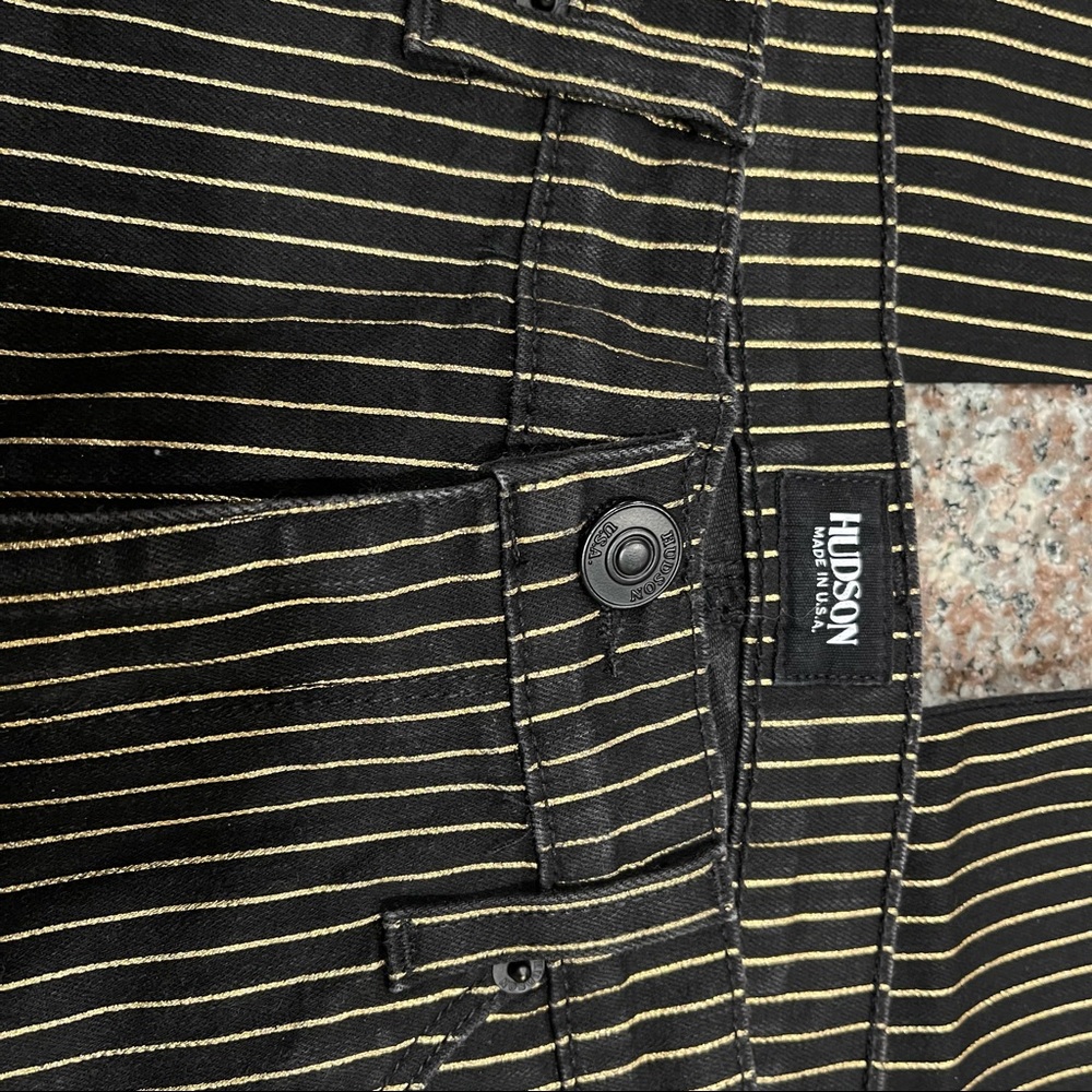 Hudson Jeans - Picture 8 of 9